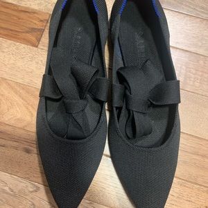 Rothys Black Mary Jane Points 🖤 EUC size 10.5